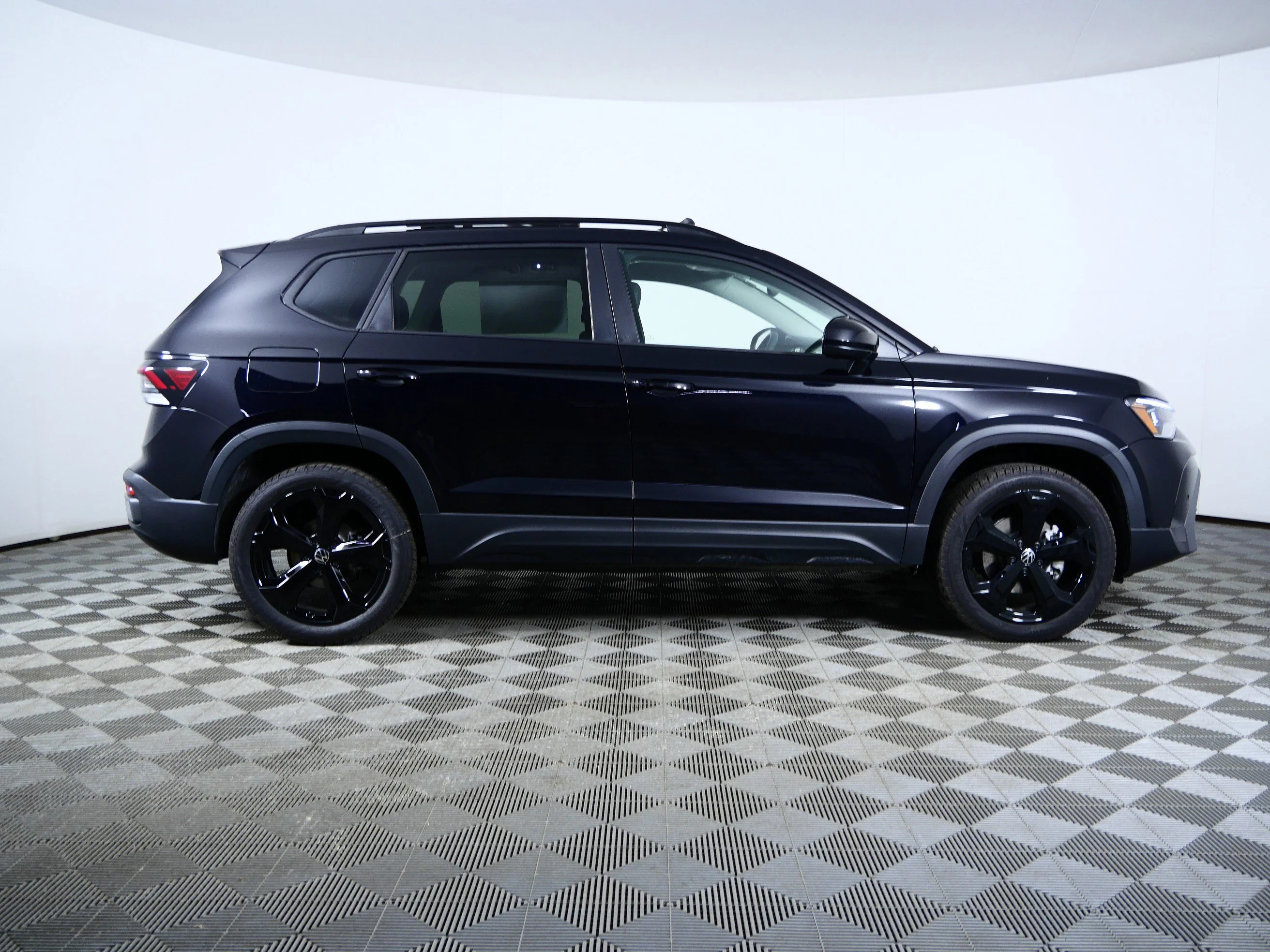 New 2026 Deep Black Pearl Volkswagen SE Black image 8
