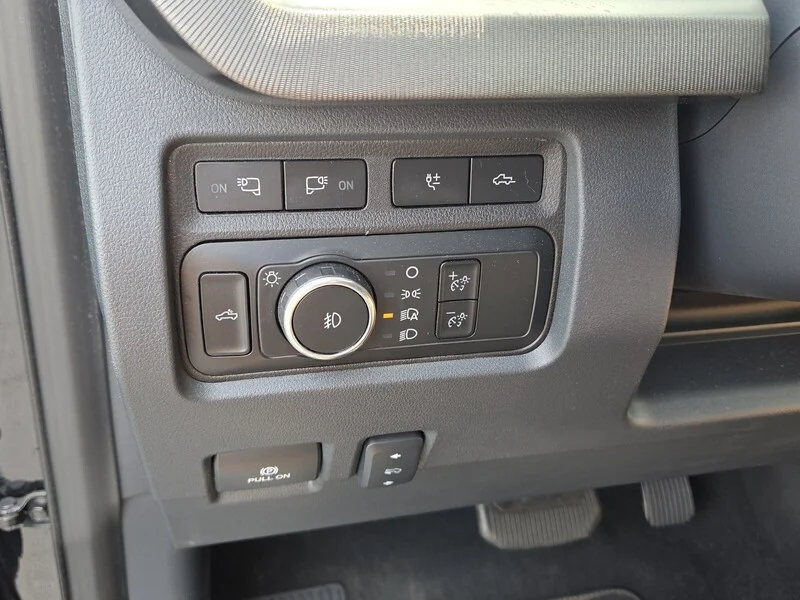 Used 2024 Black Metallic FORD PLATINUM 4WD CREW CAB 6.75