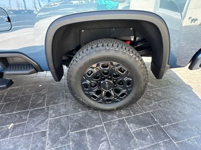 New 2026 Blue Chevrolet High Country image 8