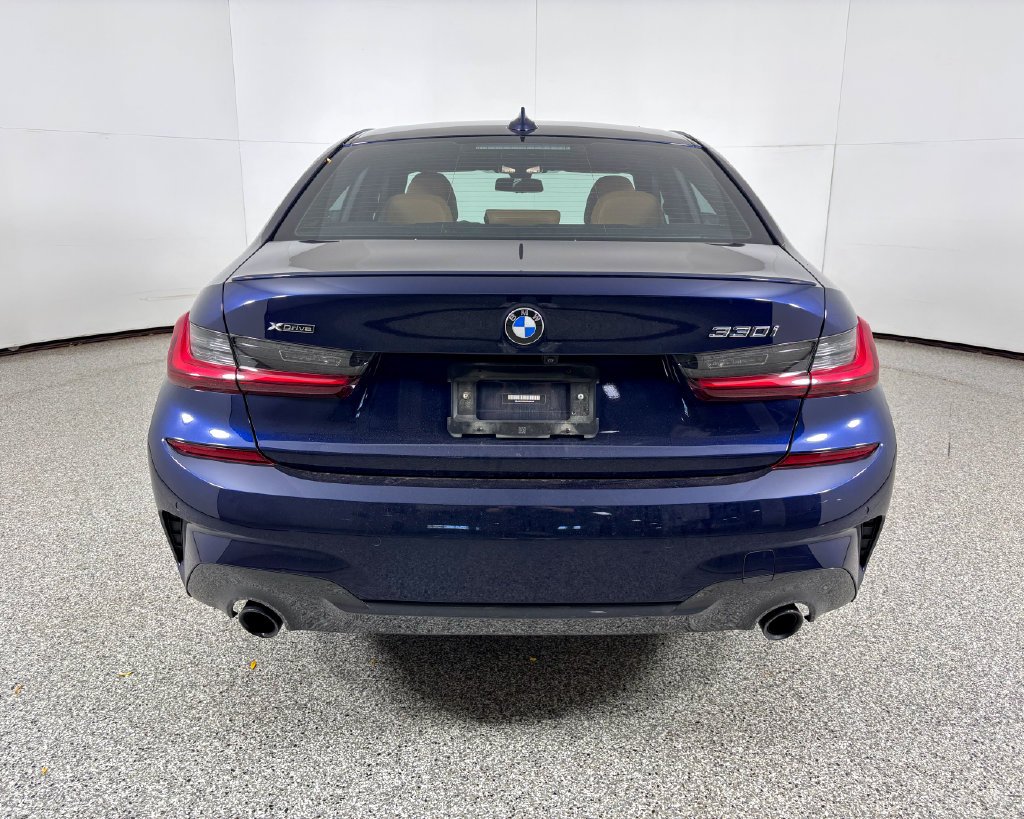 Used 2022 Blue BMW 330i xDrive image 7