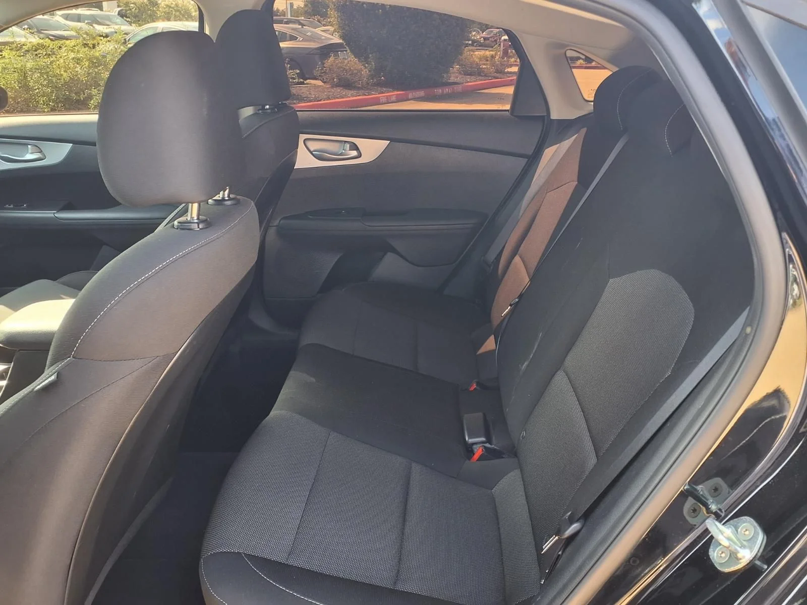 Used 2023 Black Kia LXS image 13
