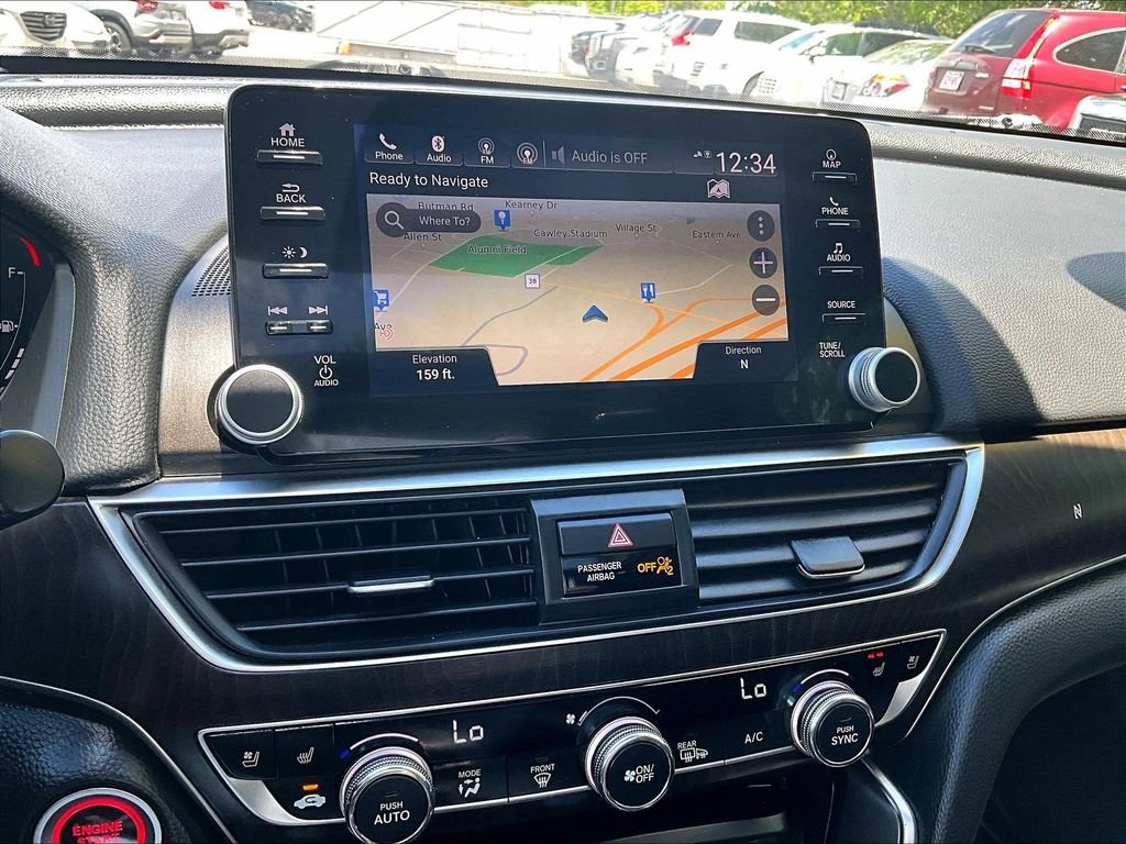 Used 2018 Black Honda Touring image 26