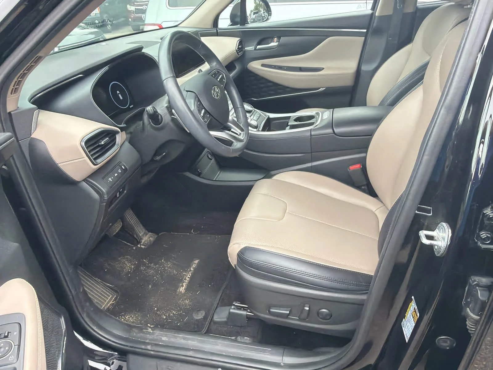Used 2023 Twilight Black Hyundai SEL image 7