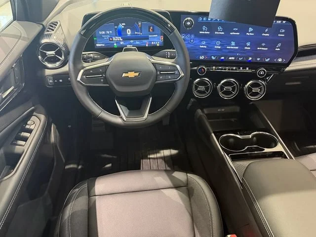 New 2026 Summit White Chevrolet LT image 8