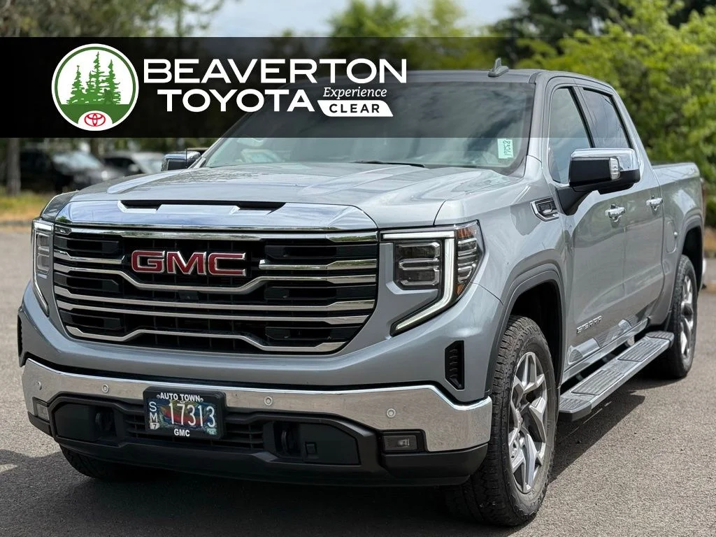 2025 GMC Sierra 4WD Crew Cab Short Box SLT's photo