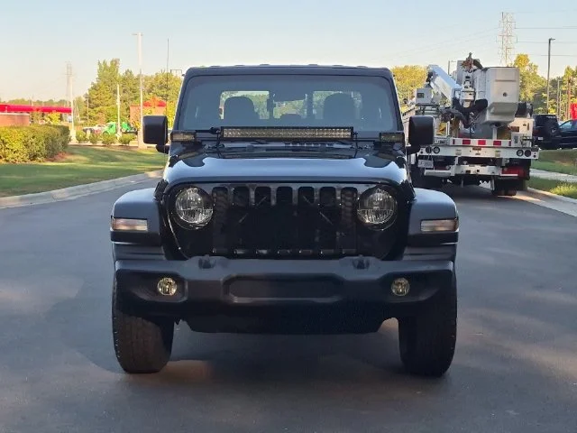 Used 2020 Black Jeep Sport image 16