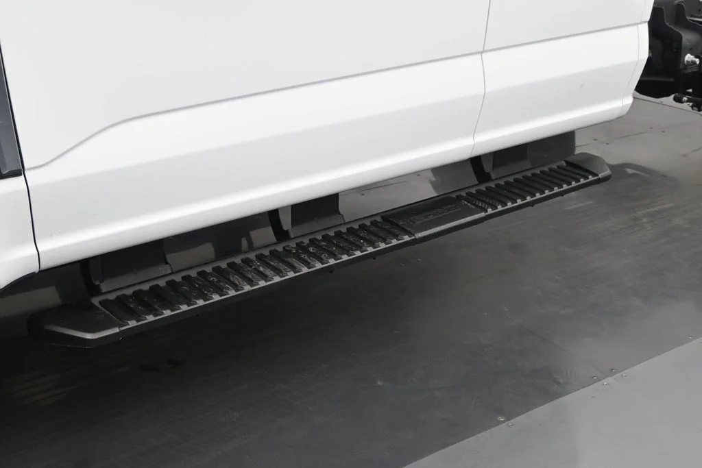 New 2026 Oxford White Ford XL image 19