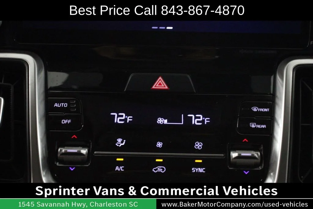 Used 2023 White Pearl Kia S image 29