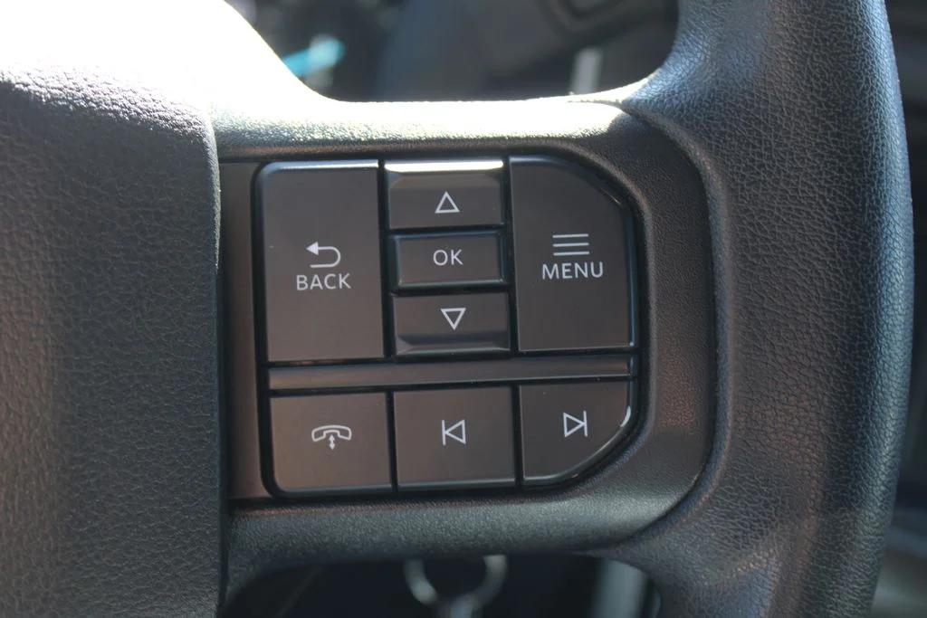 Used 2023 Oxford White Ford XL image 25