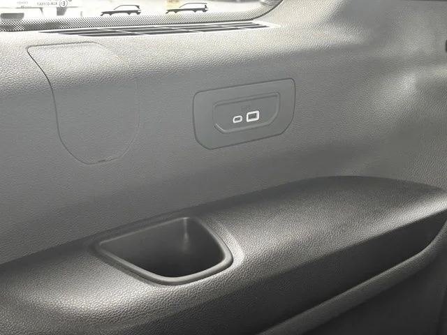 New 2026 Silver Jeep  image 29
