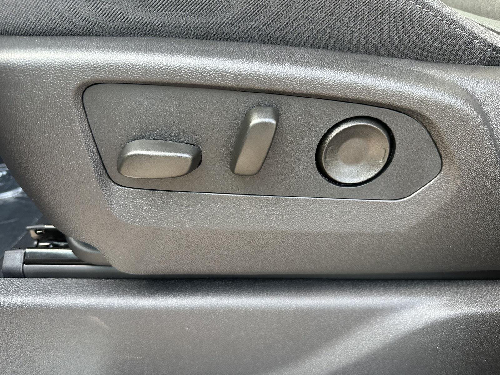 2026 Chevrolet Silverado 1500 LT - Photo 20