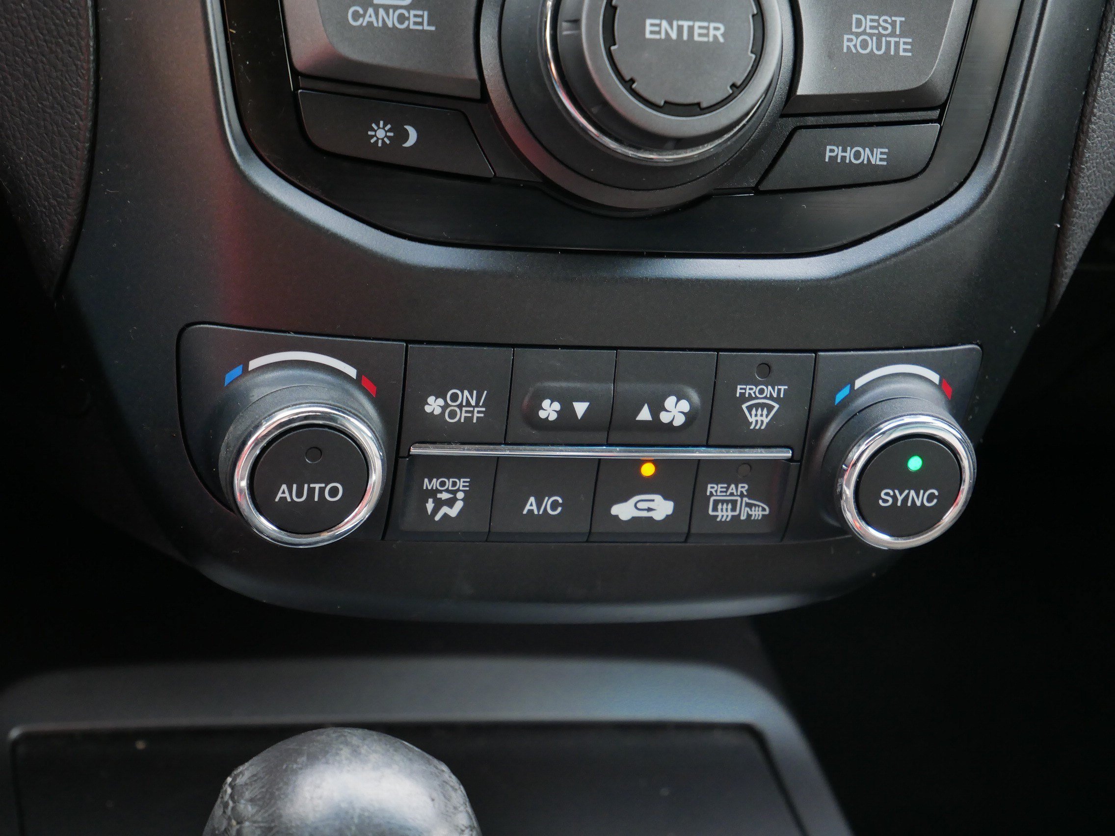 Used 2014 Crystal Black Pearl Acura Tech Pkg image 24