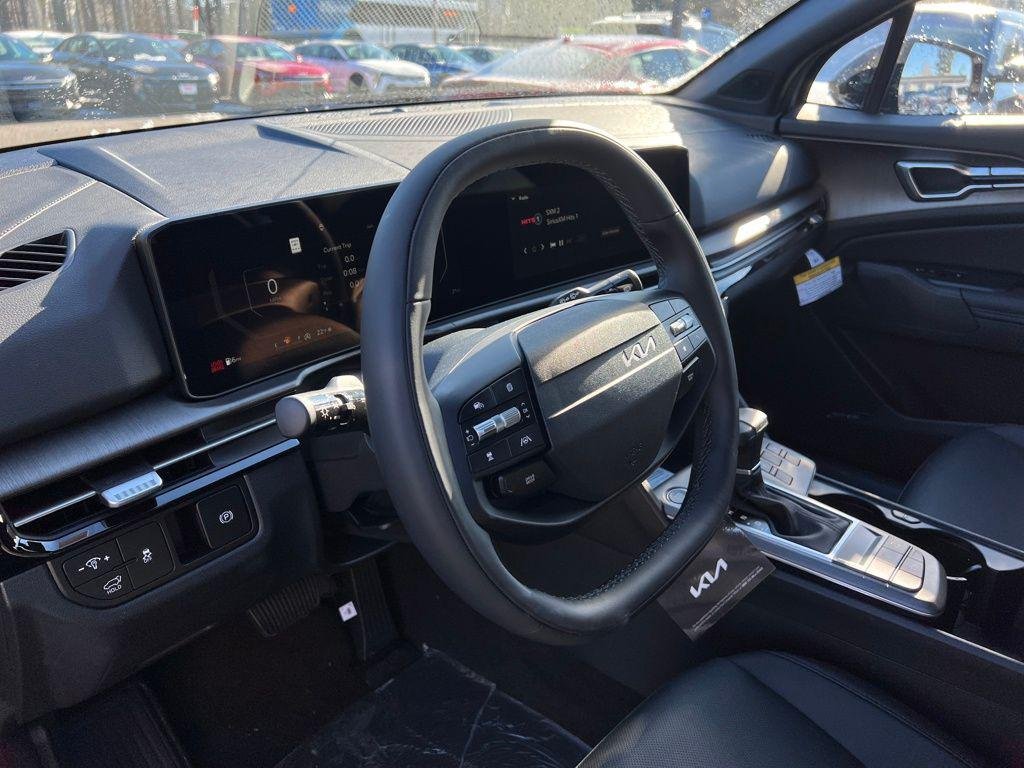 New 2026 Wolf Gray Kia X-Line image 13