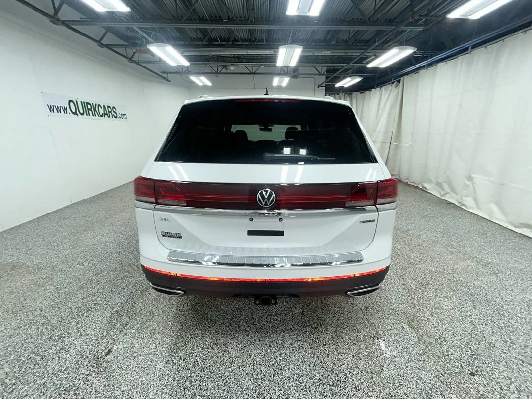 New 2026 Opal White Pearl Volkswagen 2.0T SEL image 7