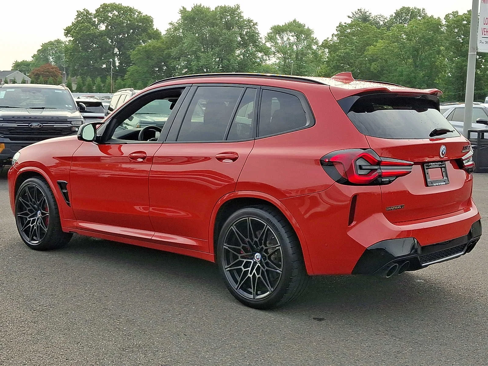 Used 2023 Orange BMW  image 4