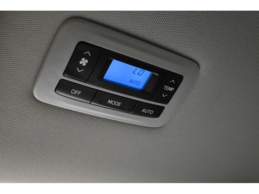 Used 2020 GRAY Toyota XLE Mobility Handicap Van image 29