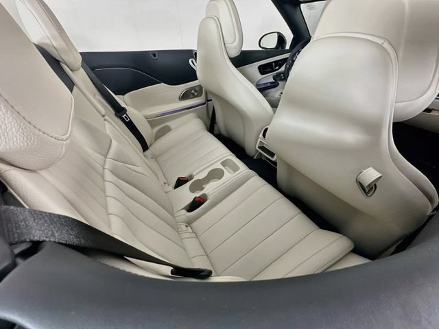 New 2027 MANUFAKTUR Moonlight White Metallic Mercedes-Benz CLE 53 AMG® image 58
