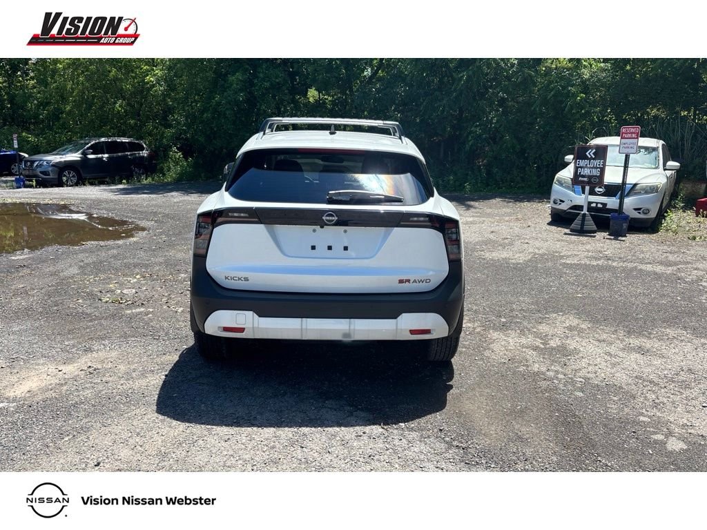 New 2026 White Nissan SR image 8