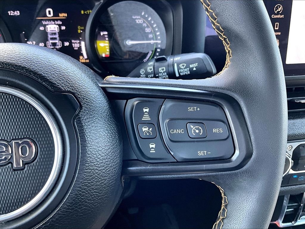 Used 2024 Silver Jeep Sport S 4xe image 23