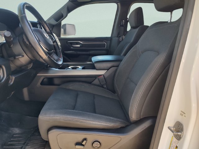 Used 2019 White Ram Big Horn/Lone Star image 25