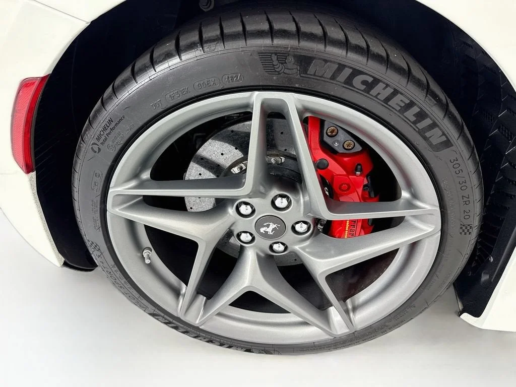 Used 2021 Bianco Italia Ferrari  image 36