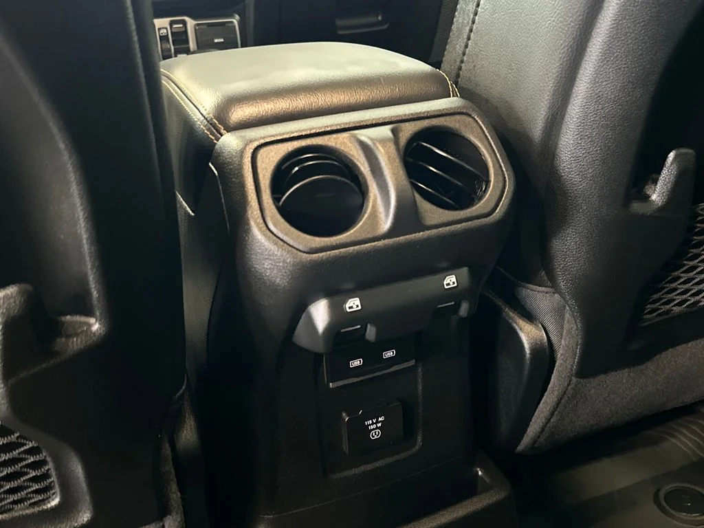 Used 2026 Gray Jeep Sahara image 27