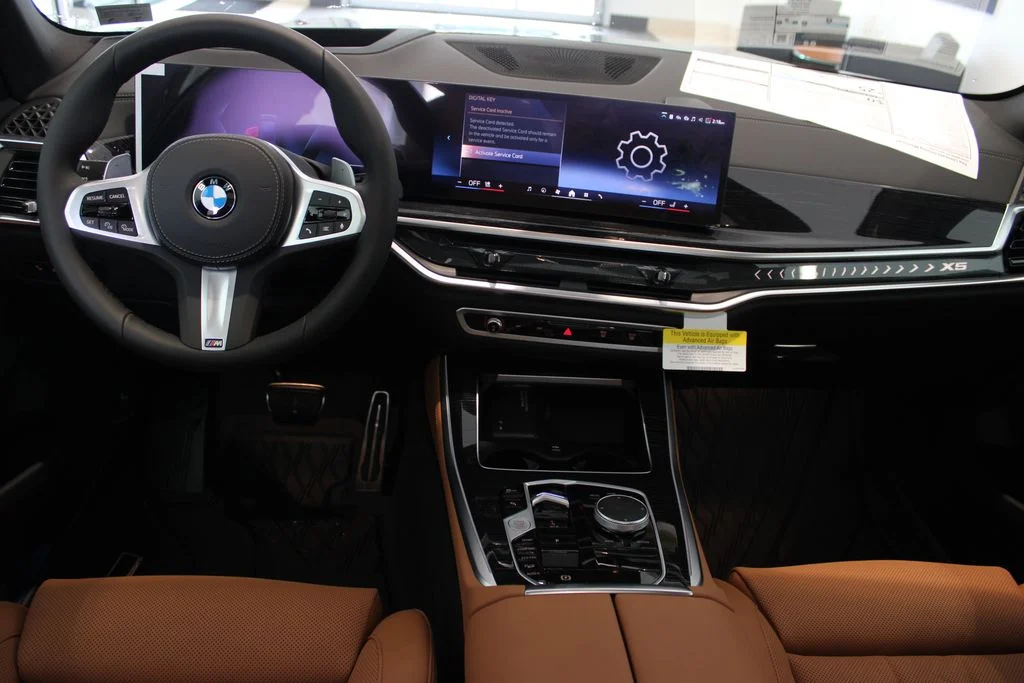 New 2026 Carbon Black Metallic BMW xDrive40i image 6