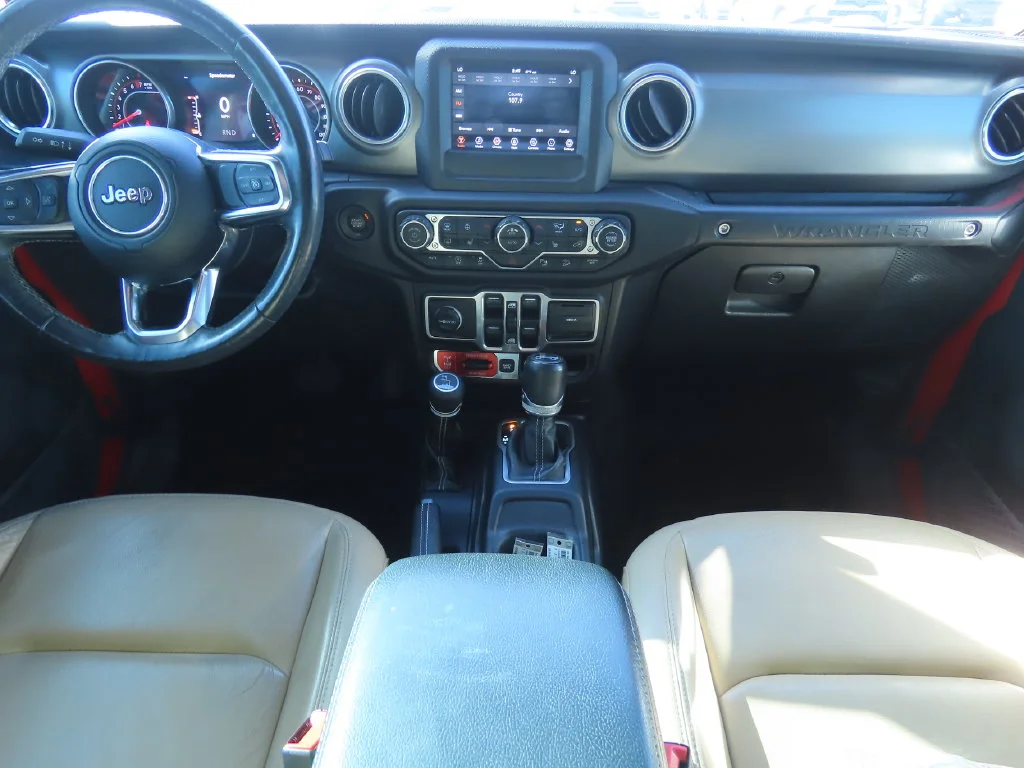 Used 2018 Red Jeep Unlimited Rubicon image 7