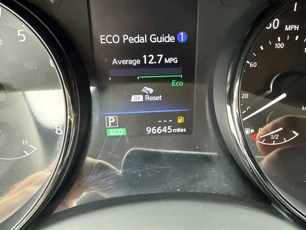 Used 2018  Nissan SV image 24