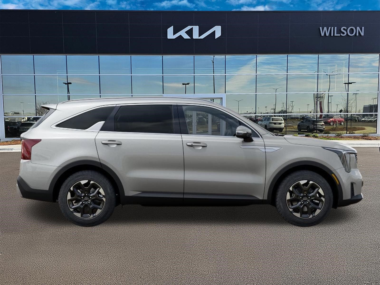 New 2026 Silver Kia S image 7