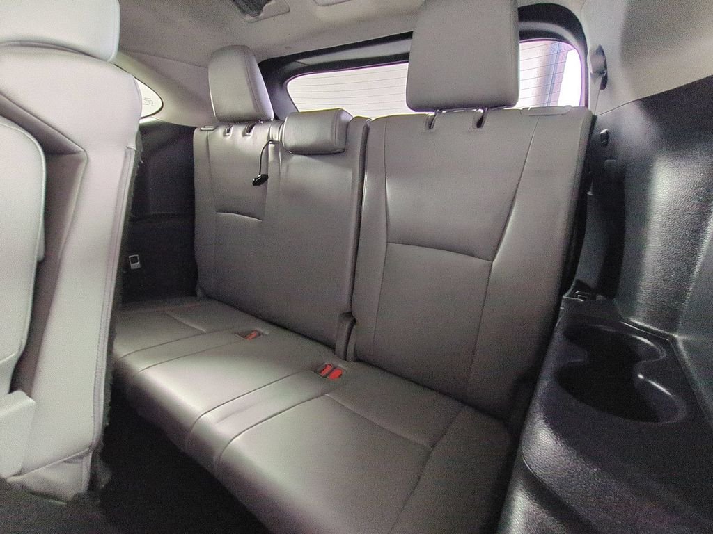 2021 Toyota Highlander XLE - Photo 16
