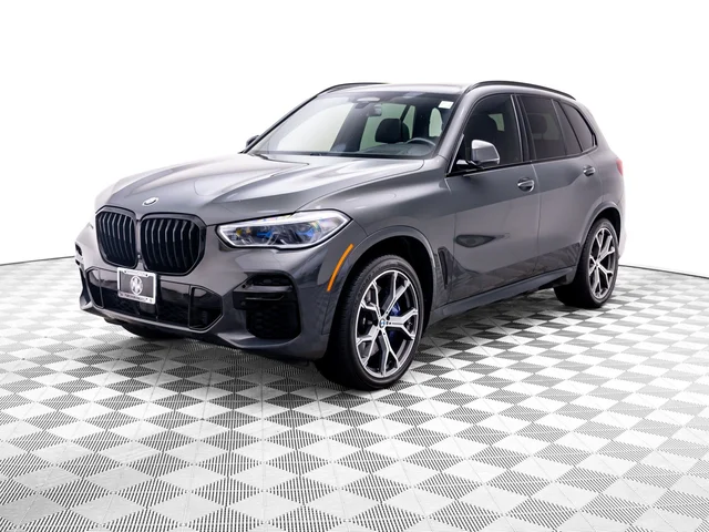2022 BMW X5 M50i