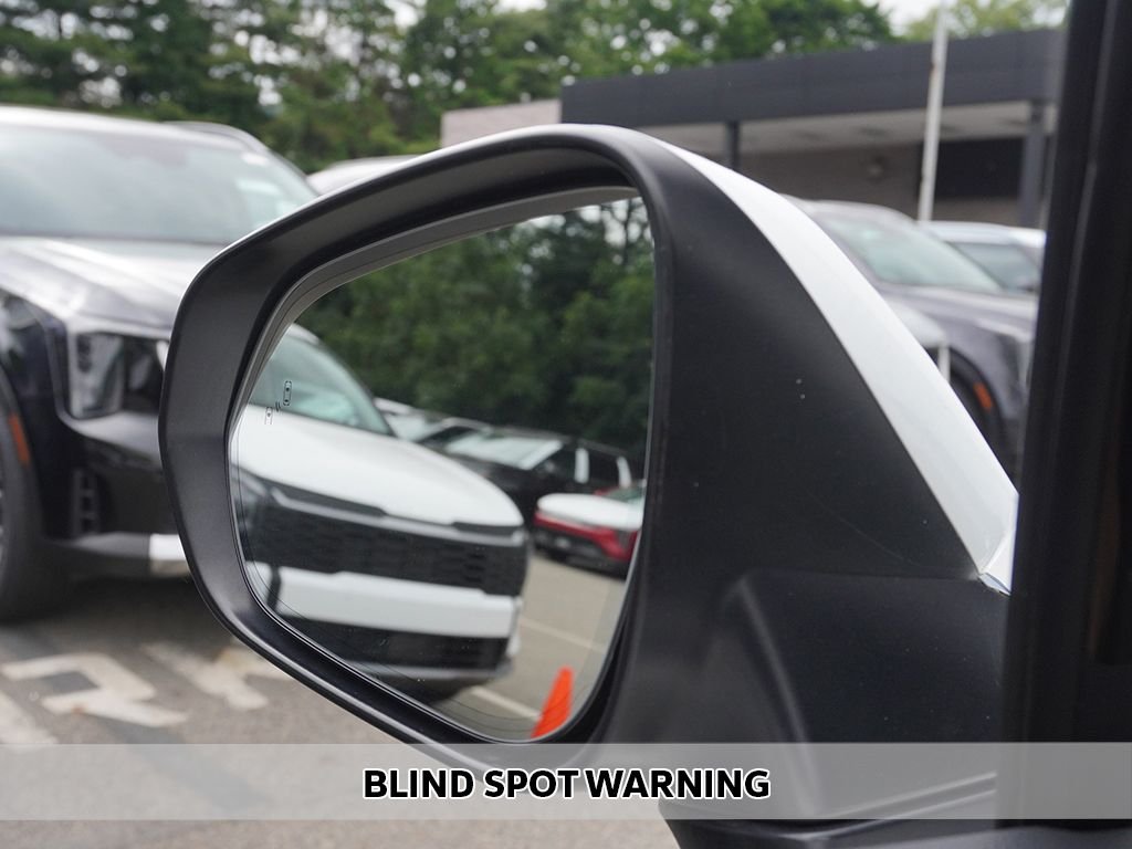 Used 2024 White Lexus 350 Base image 5