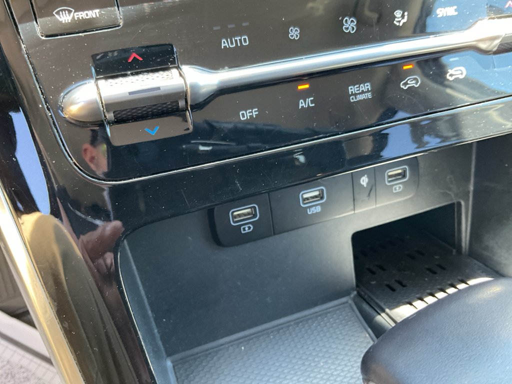 Used 2022 Astra Blue Kia EX image 31