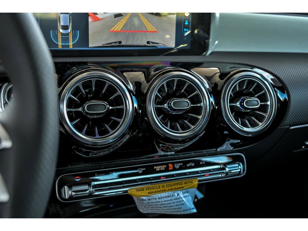 2025 Mercedes-Benz CLA CLA 250 - Photo 46