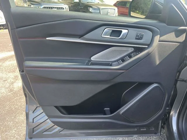 Certified Used 2025 Carbonized Gray Metallic Ford ST image 26