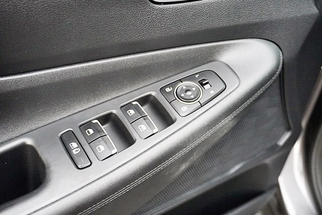 Certified Used 2022 Gray Hyundai SEL Convenience image 25