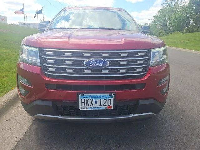 2017 Ford Explorer XLT 4WD's photo