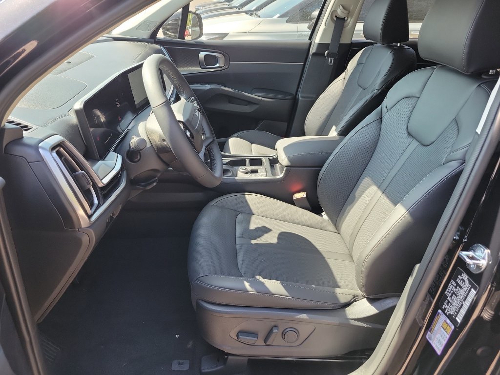 New 2026 Ebony Black Kia EX image 23