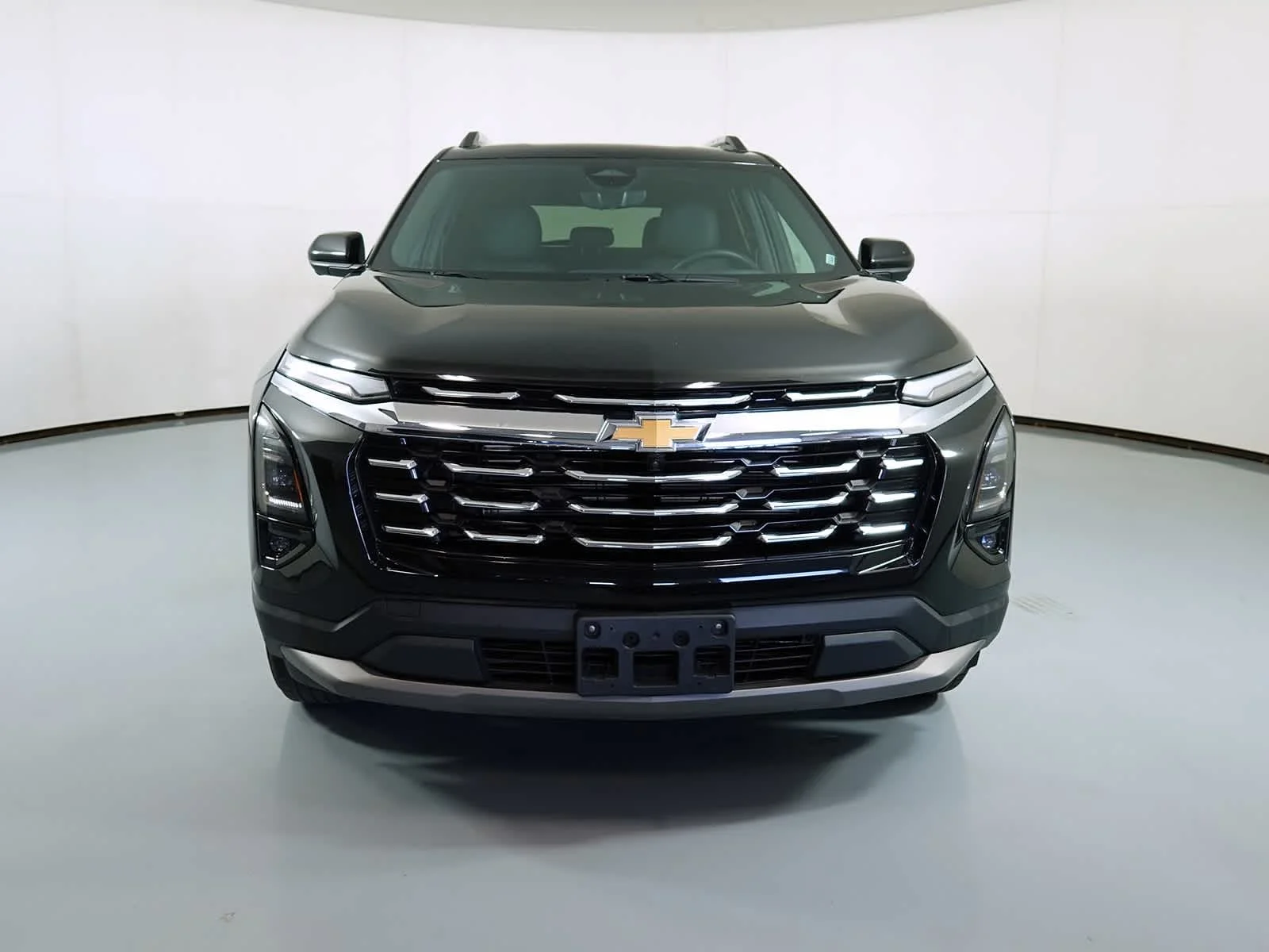 Certified Used 2025 Mosaic Black Metallic Chevrolet AWD LT image 7