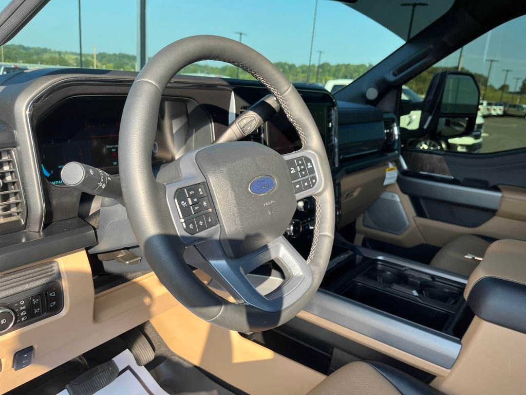 Used 2026 White Ford Lariat image 15
