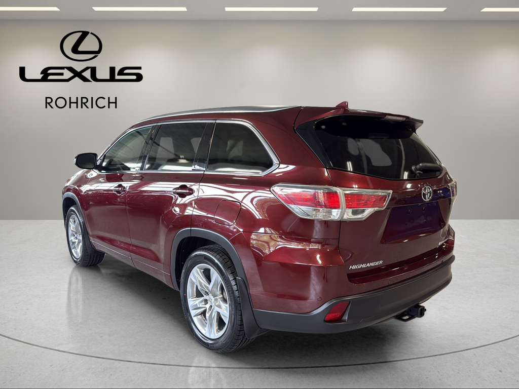 Used 2014 Red Toyota Limited image 8