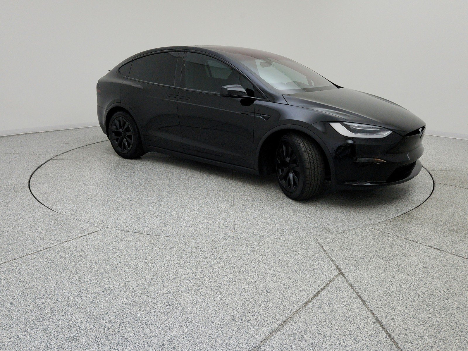 Used 2022 BLACK Tesla  image 4