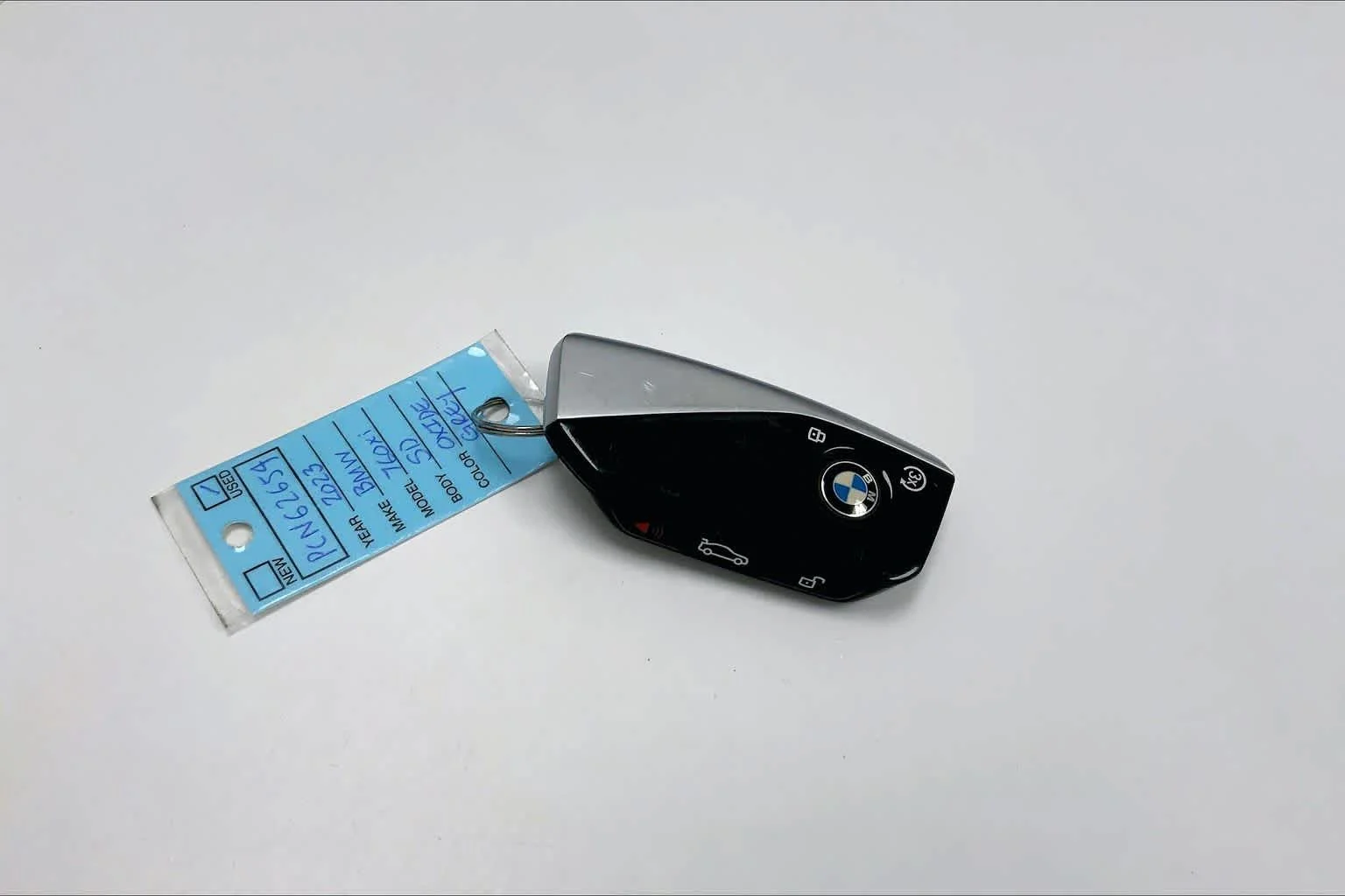 Certified Used 2023 Oxide Grey Met BMW 760i xDrive image 14