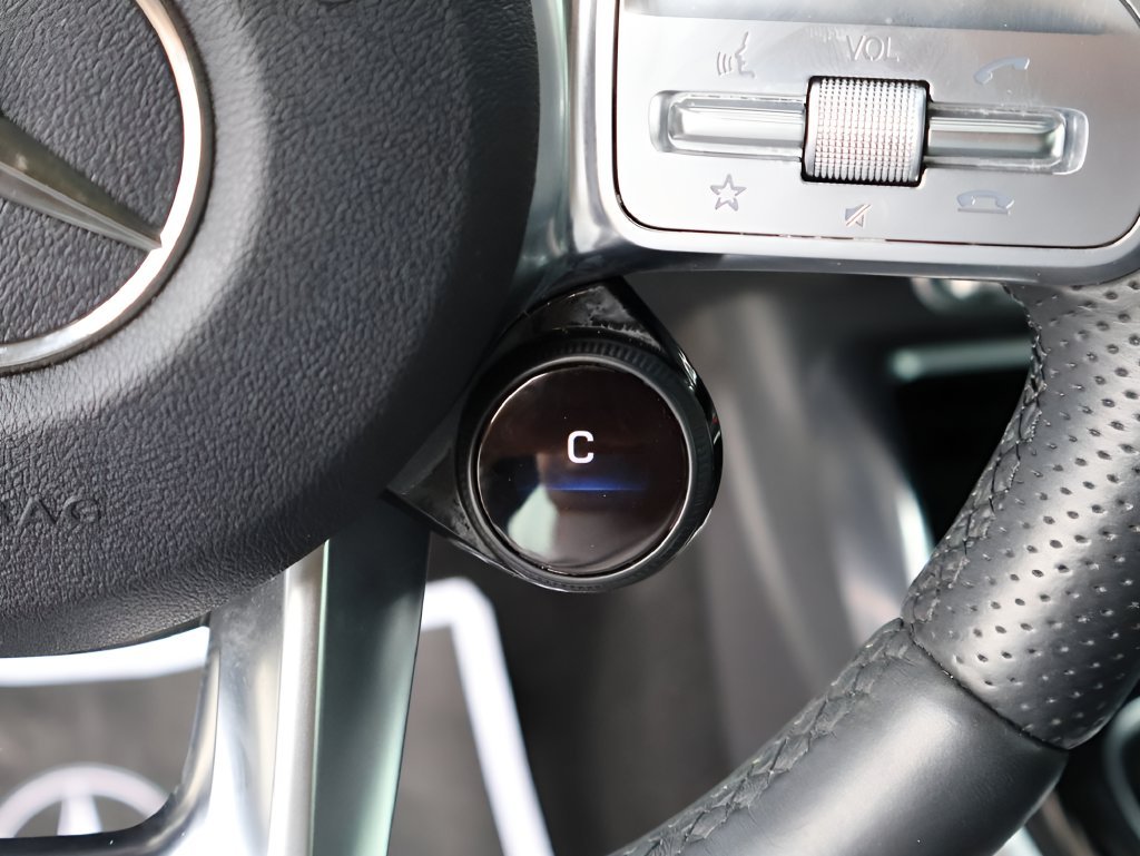 Used 2020 Polar White Mercedes-Benz Base image 36