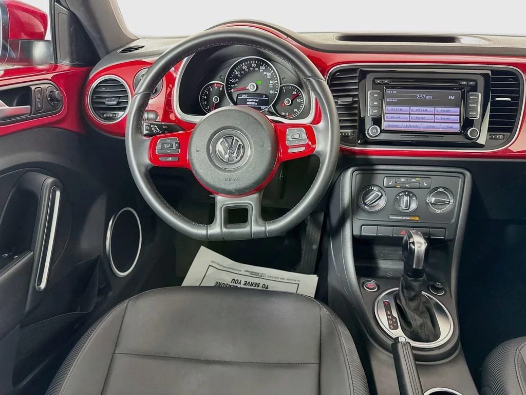 Used 2012 Red Volkswagen 2.5L image 27