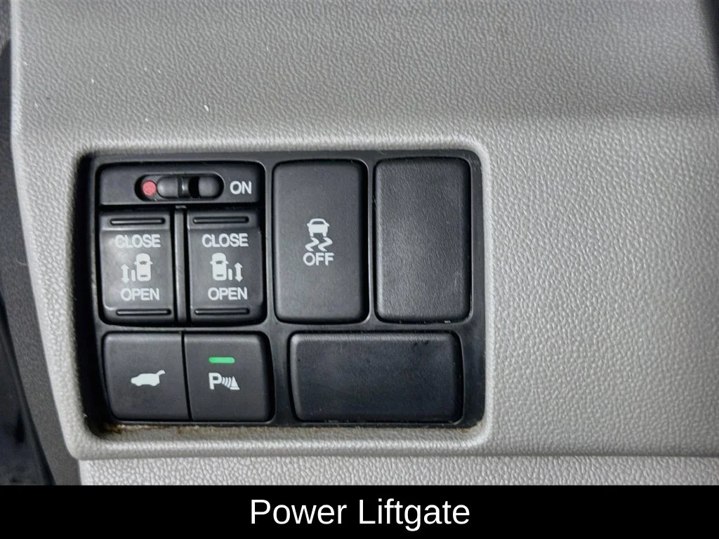 Used 2012 Black Honda Touring image 11