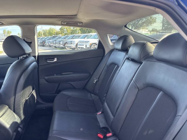 2018 Kia Optima S - Photo 14