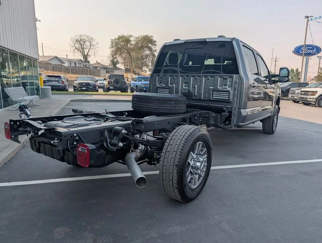 New 2026 Gray Ford Lariat image 3