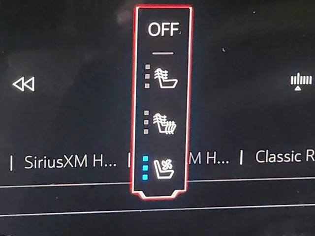 Used 2025 Black GMC Denali image 42